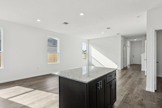 311 Ruby Ford Drive, Baytown, TX 77523