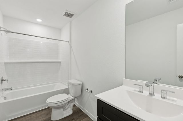 311 Ruby Ford Drive, Baytown, TX 77523