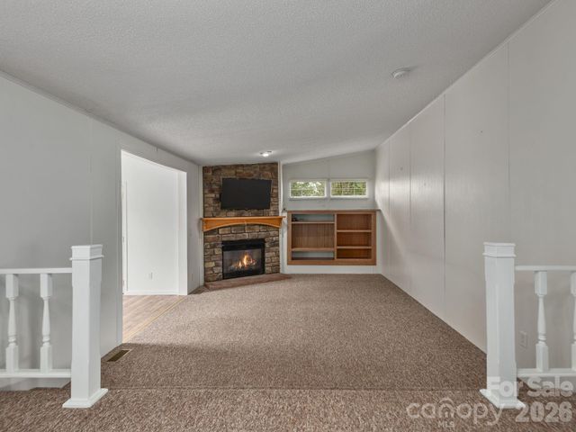 260 Divide Loop, Flat Rock, NC 28731