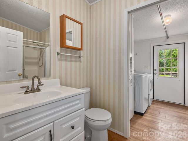 260 Divide Loop, Flat Rock, NC 28731