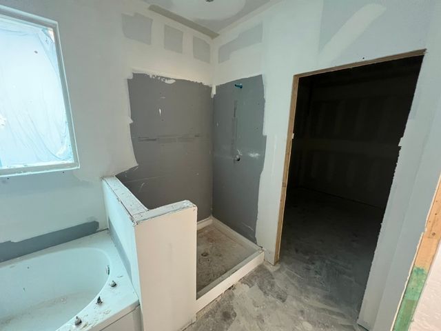 549 Waterford Park Boulevard, Weatherford, TX 76087