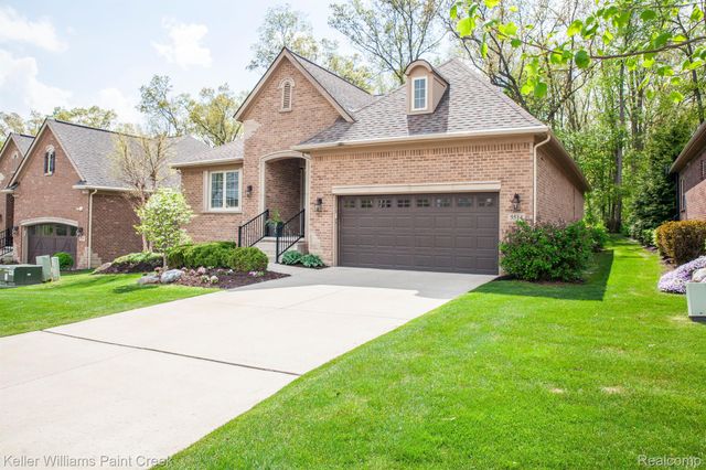 5514 WOODFALL Road, Independence Charter Township, MI 48348