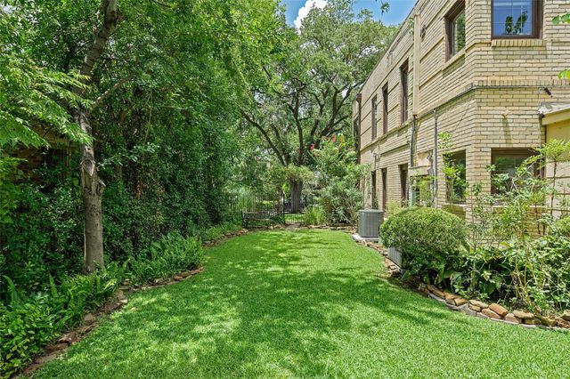 4608 Woodhead Street, Houston, TX 77098