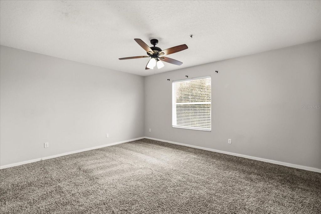 Image 19 of property listing at 13536 TEA ROSE WAY 119, Orlando, FL 32824