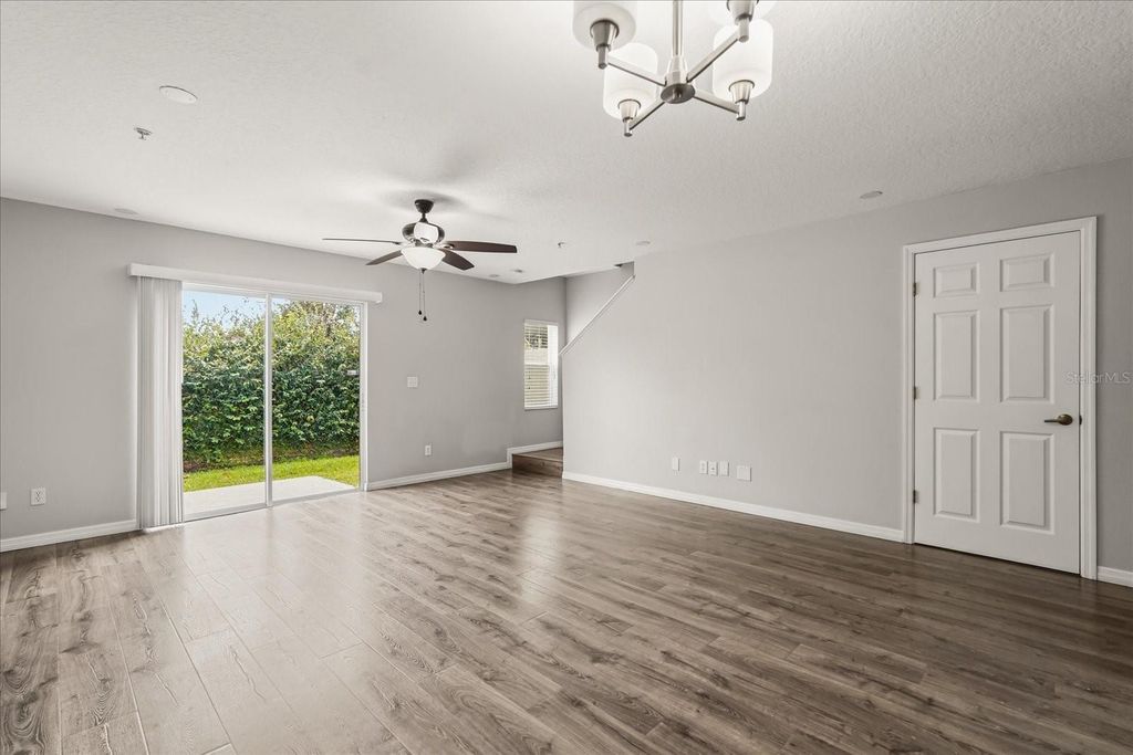 Image 8 of property listing at 13536 TEA ROSE WAY 119, Orlando, FL 32824