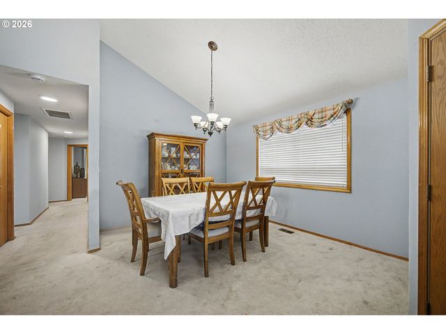 13066 Sw BEDFORD St, Portland, OR 97224
