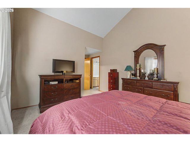 13066 Sw BEDFORD St, Portland, OR 97224