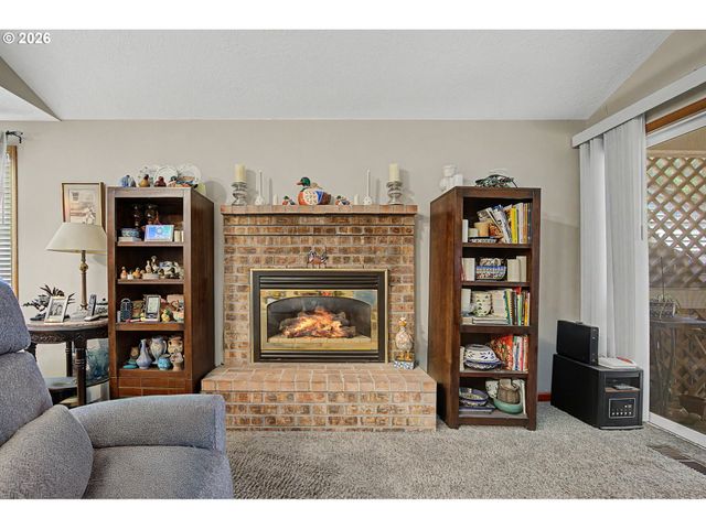 13066 Sw BEDFORD St, Portland, OR 97224
