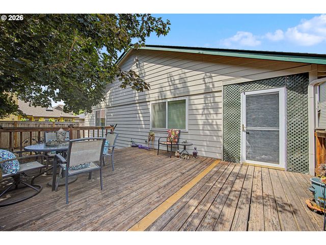 13066 Sw BEDFORD St, Portland, OR 97224