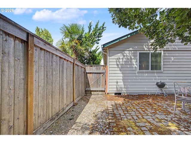 13066 Sw BEDFORD St, Portland, OR 97224