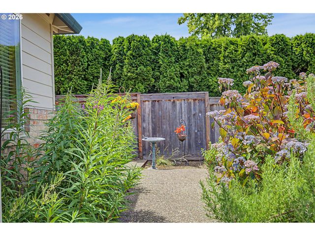 13066 Sw BEDFORD St, Portland, OR 97224