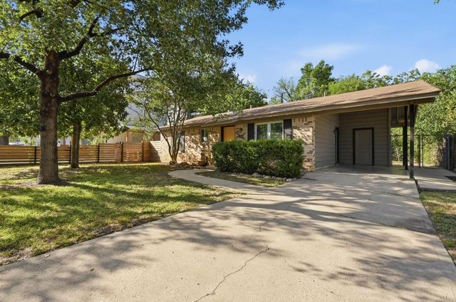1805 Fair Oaks DR, Austin, TX 78745