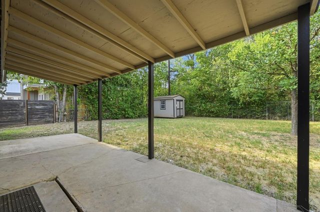 1805 Fair Oaks DR, Austin, TX 78745