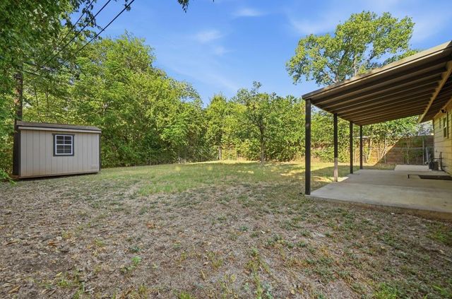 1805 Fair Oaks DR, Austin, TX 78745