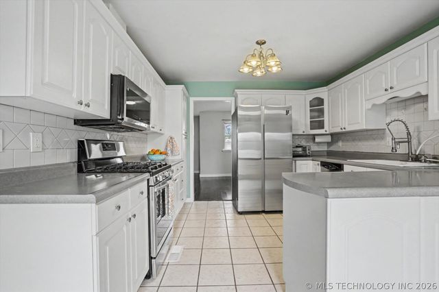 5021 S Irvington Place, Tulsa, OK 74135