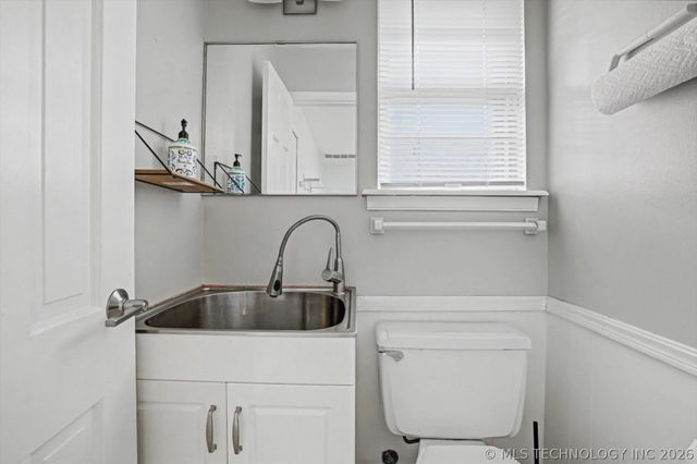 5021 S Irvington Place, Tulsa, OK 74135