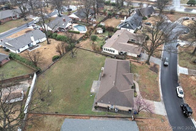 5021 S Irvington Place, Tulsa, OK 74135