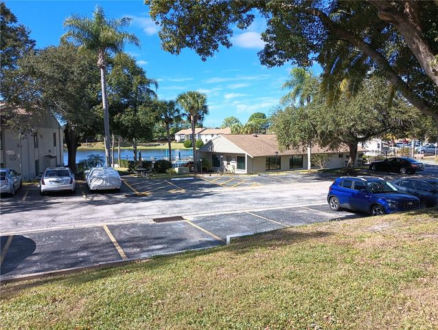 1737 PINE RIDGE WAY W A, Palm Harbor, FL 34684