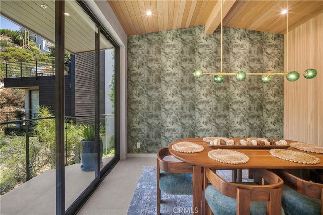 702 Diamond, Laguna Beach, CA 92651