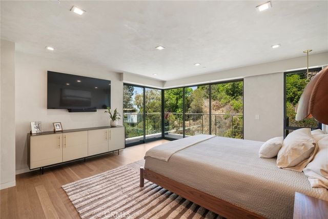 702 Diamond, Laguna Beach, CA 92651