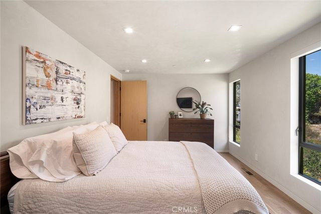 702 Diamond, Laguna Beach, CA 92651