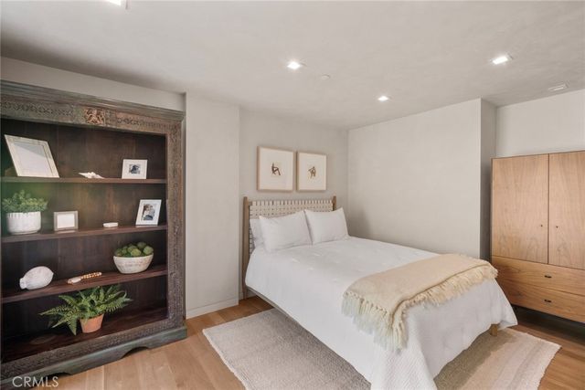 702 Diamond, Laguna Beach, CA 92651