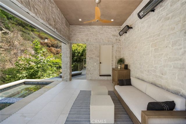 702 Diamond, Laguna Beach, CA 92651