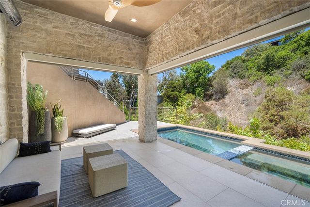 702 Diamond, Laguna Beach, CA 92651