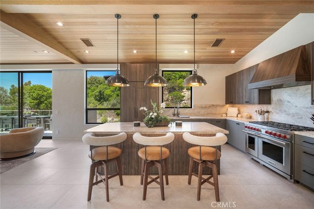 702 Diamond, Laguna Beach, CA 92651