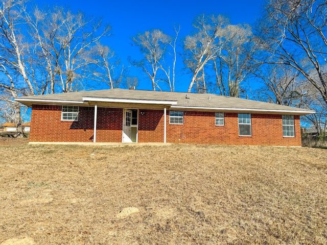 2010 SaltWorks Road, Palestine, TX 75803