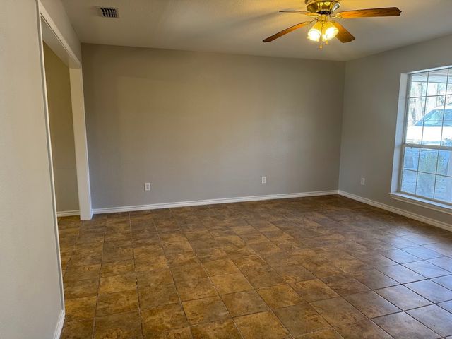 2010 SaltWorks Road, Palestine, TX 75803