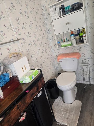 17225 Valley 9W, Fontana, CA 92335