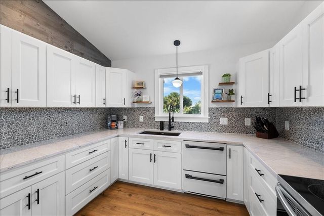 4452 KINGSTON DRIVE, Hernando Beach, FL 34607