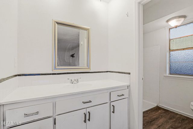 4613 SUN VALLEY Drive, El Paso, TX 79924