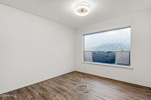 4613 SUN VALLEY Drive, El Paso, TX 79924