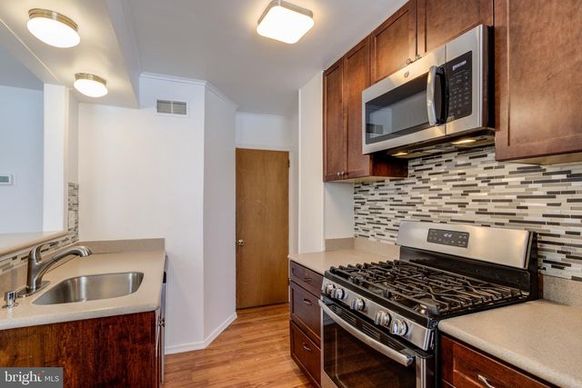 5882 MAGDALENA ST, Philadelphia, PA 19128