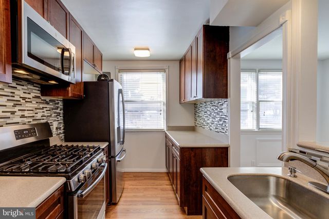 5882 MAGDALENA ST, Philadelphia, PA 19128