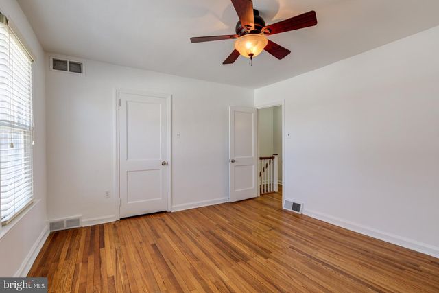 5882 MAGDALENA ST, Philadelphia, PA 19128