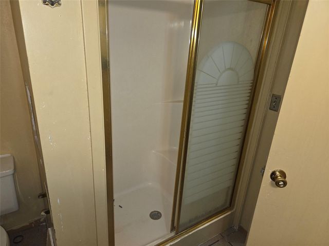 64 Honeycomb Street W, Blessing, TX 77419