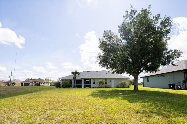 888 BOUNDARY BOULEVARD, Rotonda West, FL 33947