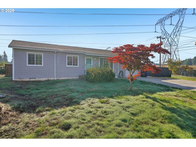 18200 S CHRISTINE Ct, Oregon City, OR 97045