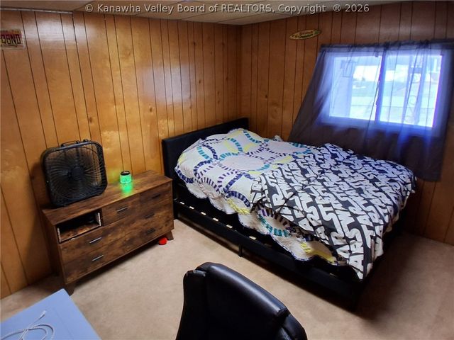 810 Thunderbird Drive, Malden, WV 25306