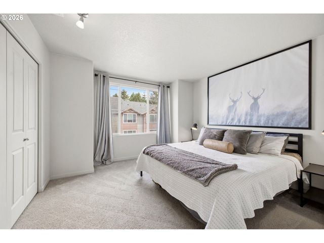 340 Nw 116TH Ave 103, Portland, OR 97229