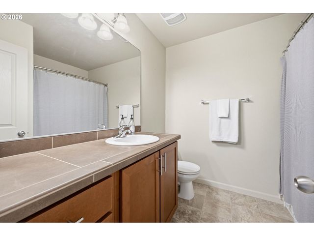 340 Nw 116TH Ave 103, Portland, OR 97229