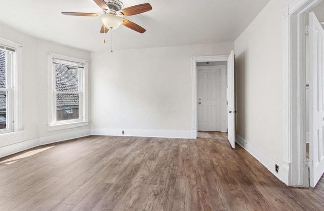 735 JACKSON STREET, Oshkosh, WI 54901