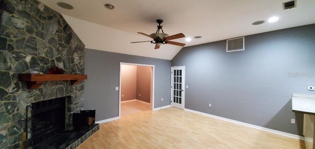 5201 SW 86 TERRACE, Gainesville, FL 32608