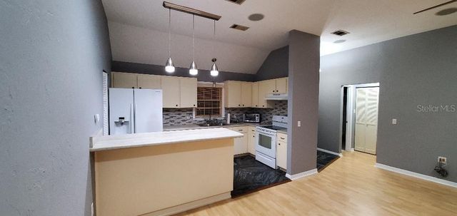 5201 SW 86 TERRACE, Gainesville, FL 32608