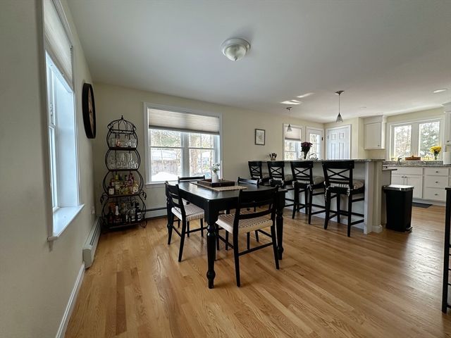 4 Upton St, Hanson, MA 02341