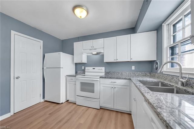 406 Savage Dr Unit C, Newport News, VA 23602