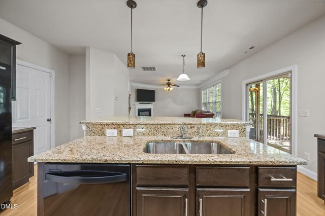 908 Pirouette Court, Raleigh, NC 27606